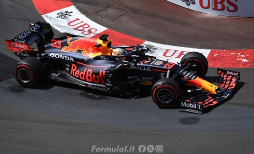  Addio al n.1, Verstappen: «Mi piace il 3, ma volevo il 69» -  Addio al 1? Verstappen punta al numero 3 per il 2026