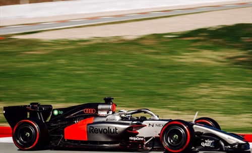 L’Audi c’è: dal debutto goffo ai progressi «notevoli» in Bahrain -  Audi shock: dal debutto goffo ai progressi «notevoli» in Bahrain