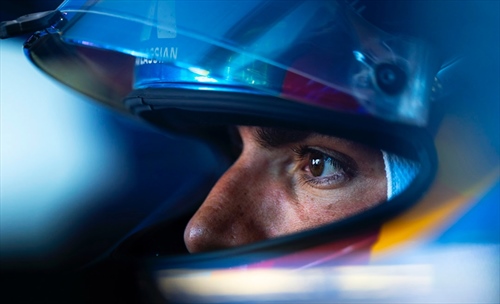  F1 2026, Sainz avverte: «Le nostre critiche stanno distruggendo la F1»