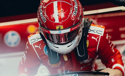  Leclerc deluso: «Otto decimi sono troppi. Dobbiamo reagire subito»