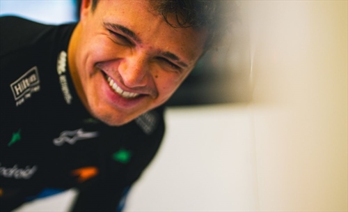  Norris martella nei test: «Giornata produttiva, abbiamo imparato tantissimo» -  Norris martella nei test: «Giornata produttiva, abbiamo imparato tantissimo»