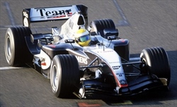 1 dicembre 2004, il debutto di Hamilton su una monoposto di F1