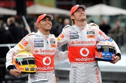 Alla Mc Laren si vola alto - Lewis Hamilton e Jenson Button puntano in alto