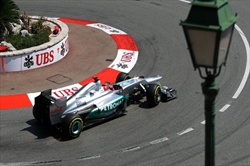 Schumi in pole, ma retrocesso - Schumacher