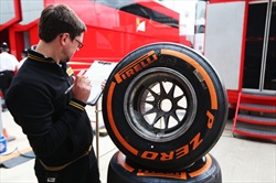 Le imprevedibili esplosioni delle Pirelli - Gp Gran Bretagna - Gomme esplose