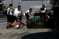 Nuove monoposto complicate da riparare - 