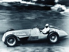 Alfa Romeo modello 158 guidata da Fangio