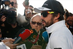 Alonso ricorda lo sterzo  - Alonso ricorda lo sterzo 