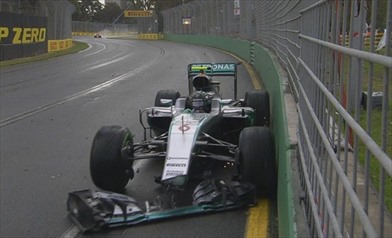 Rosberg chiede scusa per l'incidente ed Hamilton scalpita - Rosberg chiede scusa per l'incidente ed Hamilton scalpita