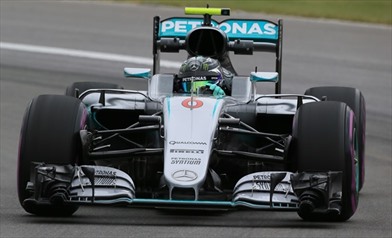 Gp Canada: Mercedes sceglie il pacchetto aerodinamico e modifica S-Duct - Gp Canada: Mercedes sceglie il pacchetto aerodinamico e modifica S-Duct