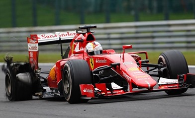 Gp Austria: La Pirelli indaga sull' incidente di Vettel - Gp Austria: La Pirelli indaga sull'incidente di Vettel
