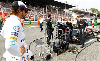 Alonso: entro fine stagione combatteremo con la Ferrari