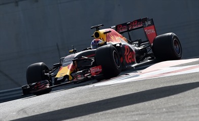Ultimati i test Pirelli su pneumatici 2017 - Ultimati i test Pirelli su pneumatici 2017