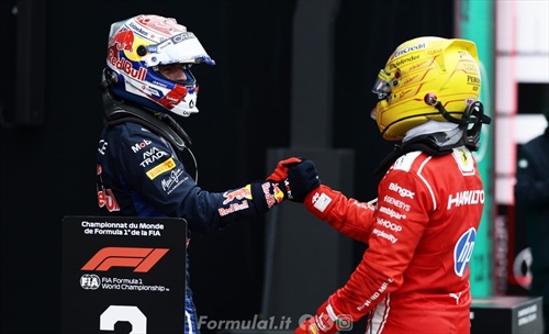 Abituatevi, parola di Lewis Hamilton - Abituatevi, parola di Lewis Hamilton