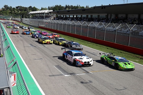 ACI Racing Weekend, Imola non delude: spettacolo tra GT e Carrera Cup