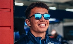 Williams, Albon: Ecco perché non riuscivano a superarmi, stiamo facendo le cose in modo diverso - Albon