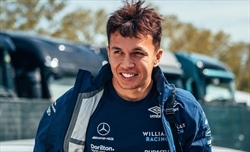 Albon torna sugli incidenti con Hamilton: Anche colpa mia. Ma in Austria... - Albon