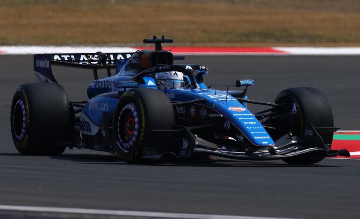 Albon ammette: «Siamo lenti, dobbiamo tornare al tavolo da disegno»