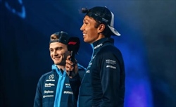 Albon può eguagliare Verstappen, Alonso e Russell in una particolare statistica - Albon può eguagliare Verstappen, Alonso e Russell in una particolare statistica