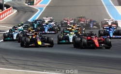 Alesi: «Titolo per Max e Red Bull? Ci scommetterei, ma...». Poi la sentenza sulla Mercedes - Alesi: «