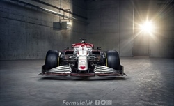 Alfa Romeo celebra i suoi 111 anni tra stile ed eventi - Alfa Romeo celebra i suoi 111 anni tra stile ed eventi