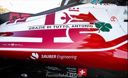 Alfa Romeo ringrazia Kimi e Antonio e lo scrive sul carbonio - Alfa Romeo ringrazia Kimi e Antonio e lo scrive sul carbonio