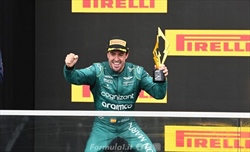 Alonso: «Contro Max e Lewis non puoi commettere errori. Tra di noi c'è molto rispetto» - Alonso: «Contro Max e Lewis non puoi commettere errori. Tra di noi c'è molto rispetto»