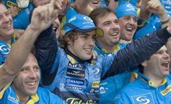 Alonso corrompe i meccanici? La risposta di un ex Renault