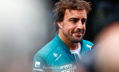 Alonso ha la soluzione per correre sul bagnato, ma potrebbero nascere altri problemi - Alonso ha la soluzione per correre sul bagnato, ma potrebbero nascere altri problemi