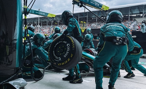 Alonso in modalità guida: unità, feedback e un weekend da ottimizzare - Alonso in modalità guida: unità, feedback e un weekend da ottimizzare