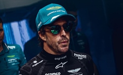 Alonso: «La vittoria numero 33 è un'illusione. Siamo 'ammanettati'»
