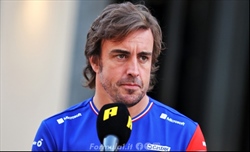 Alonso: Noi piloti non sappiamo cosa sia una vita normale