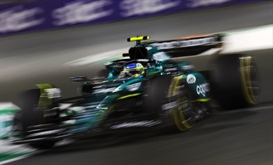 Alonso: «Provo a mettere pressione ai rivali». Poi spiazza tutti su Hamilton: «Guida come...» - Alonso: «Provo a mettere pressione ai rivali». Poi spiazza tutti su Hamilton: «Guida come...»