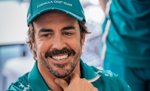 Alonso punta Russell con la schiena dolorante: «Dovrei riposare, ma aspetterò»