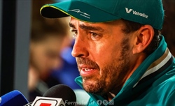 Alonso sul futuro in F1: «Dovrei sacrificare la mia vita. Seguirò Verstappen con interesse»