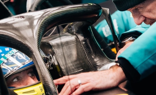 AMR26, trionfo a motori spenti. Newey e l’Aston Martin hanno già vinto - AMR26, trionfo a motori spenti. Newey e l’Aston Martin hanno già vinto