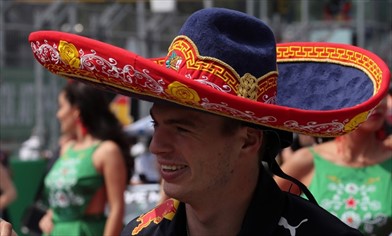 Analisi gara: i danni causati da Vettel sono costati 39 secondi a Hamilton - Analisi gara: i danni causati da Vettel sono costati 39 secondi a Hamilton