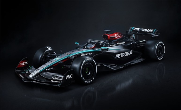 Analisi tecnica Mercedes W15: sidepods slim, nuova sospensione posteriore 
