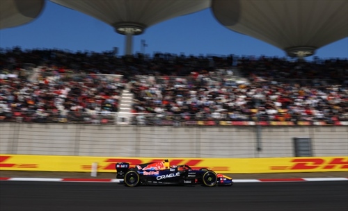 «Anche capovolta sarebbe uguale»: Verstappen affonda la sua Red Bull - «Anche capovolta sarebbe uguale: Verstappen affonda la sua Red Bull