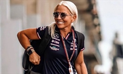 Angela Cullen potrebbe tornare a lavorare in Formula 1 con Hamilton: l'indizio social