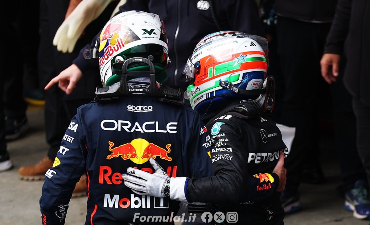 Antonelli chiede scusa a Verstappen: commuove la reazione del campione olandese