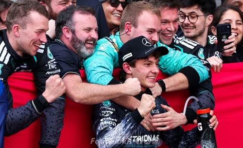 Antonelli pensa al titolo e non è scaramantico: «Mi sento in controllo»