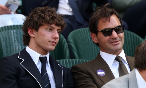 Antonelli racconta l'incontro con Federer: «Mi ha dato un consiglio prezioso»