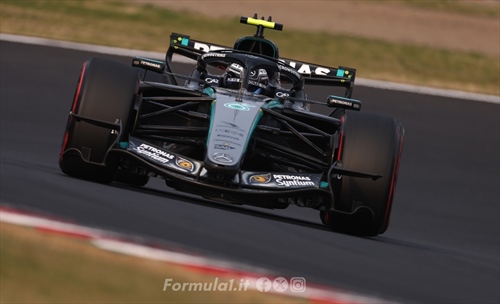 Antonelli vince a Suzuka e si prende la vetta Mondiale: «Devo migliorare le partenze»