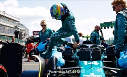 Aston Martin - Alguersuari: «Alonso può vincere il mondiale assieme a Newey» - Aston Martin - Alguersuari: «Alonso può vincere il mondiale assieme a Newey»