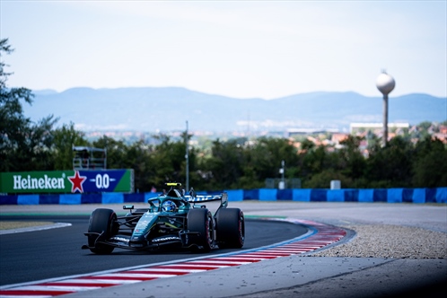 Aston Martin, che salto! Ora si attende solo il motore - Aston Martin, che salto! Ora si attende solo il motore