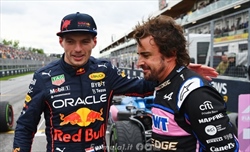 Aston Martin, Fallows: «Alonso e Verstappen hanno lo stesso stile, guidano le F1 come i Kart»