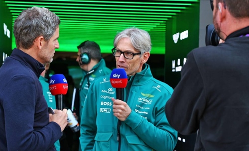 Aston Martin, verità amare: «La vettura è difficile, ci manca competitività» - Aston Martin, verità amare: «La vettura è difficile, ci manca competitività»