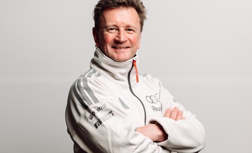 Audi scopre le carte: McNish diventa il perno della struttura in pista