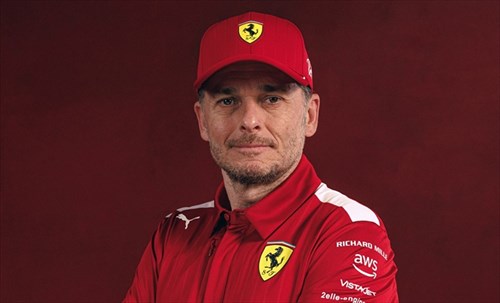 Auguri Giancarlo Fisichella: «La Ferrari è famiglia. Verstappen? Ha una dote unica»